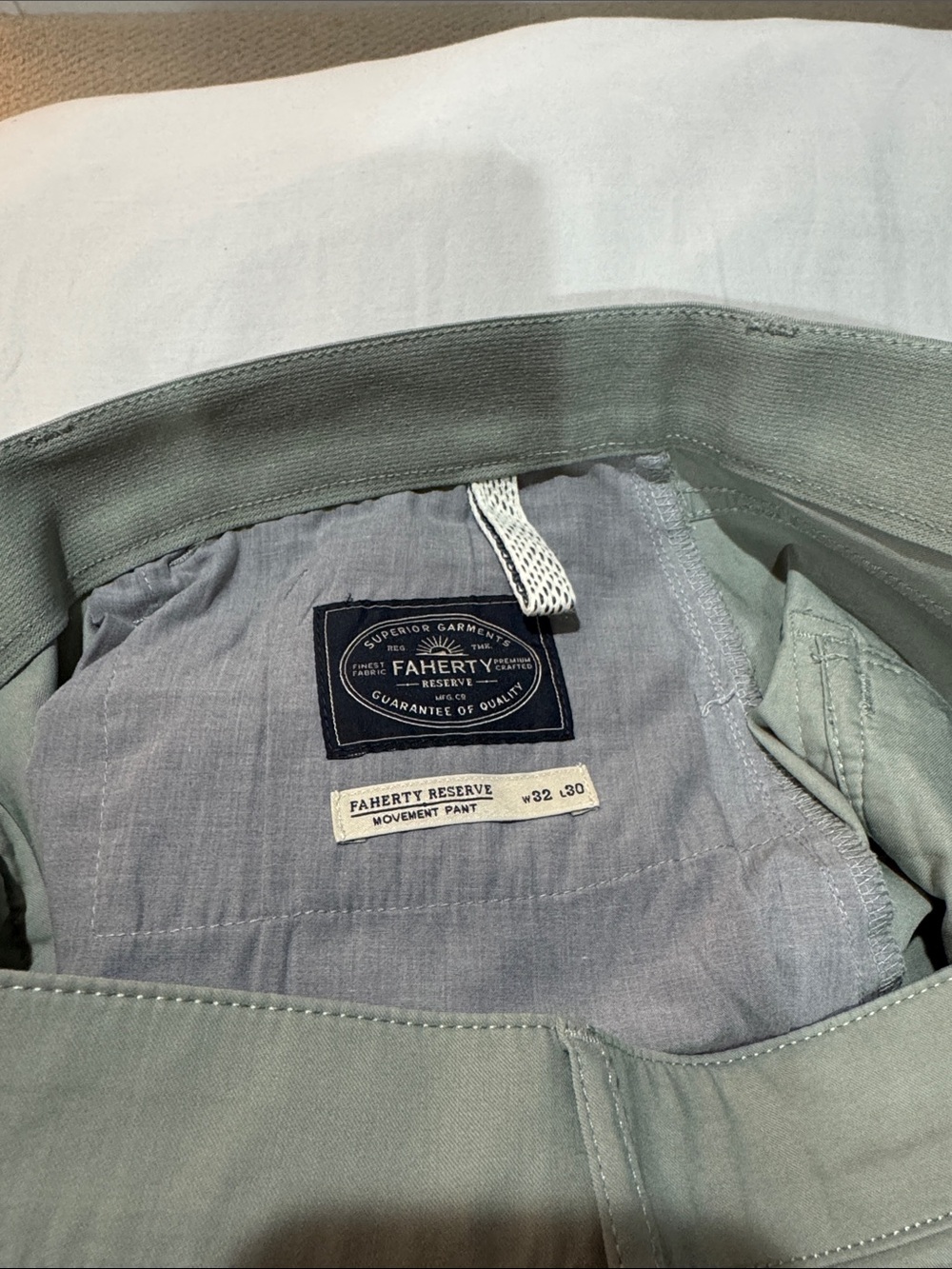 Faherty Reserve Movement Pants - Picture 3 of 8